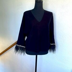 Sioni NWOT Black Vneck Pullover w/Pearl & Feather Embellished Long Sleeves SizeM